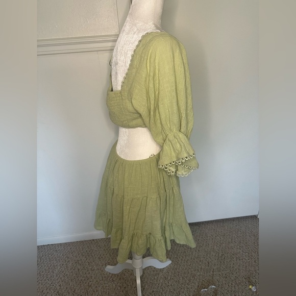 Luxxel Sage Green Ruffled Tiered Mini Dress size M - Picture 3 of 9